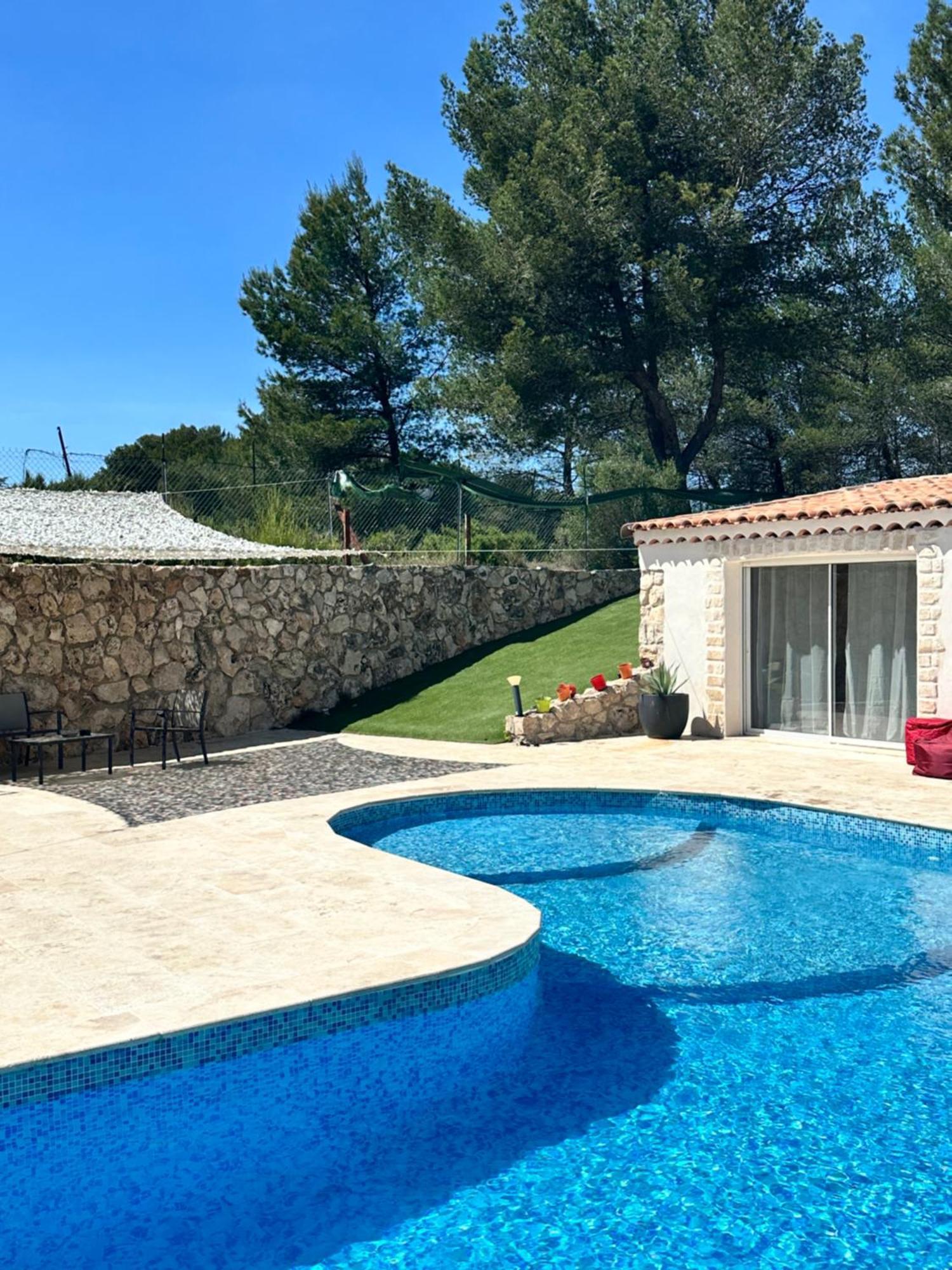 Jolie Maison Avec Vue Sur Piscine Bouc-Bel-Air Extérieur photo