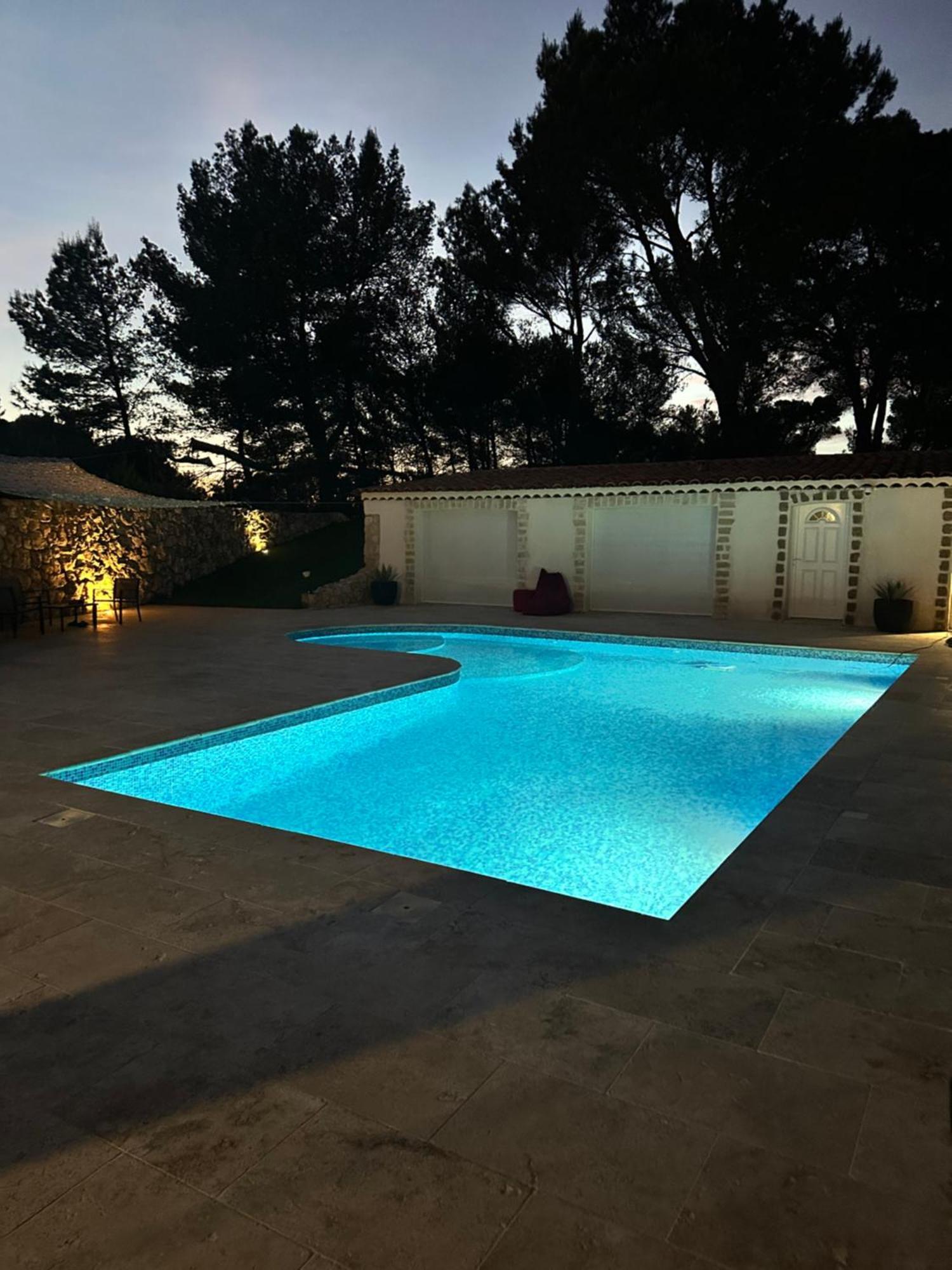 Jolie Maison Avec Vue Sur Piscine Bouc-Bel-Air Extérieur photo